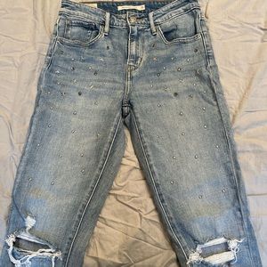 Star studded Levi’s 721 jeans